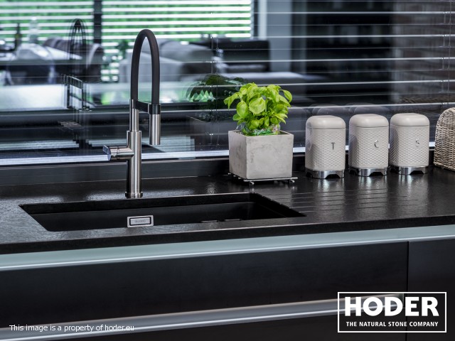 Kitchen worktops granite 61 - zdjęcie numer 10