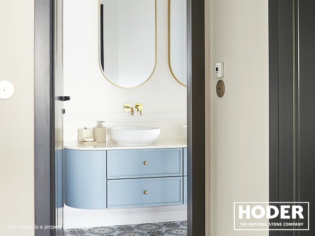 Living room, kitchen, bathroom tops Marmur 129, 156 and quartz conglomerate 1103 - zdjęcie numer 13