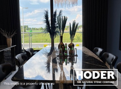 Granite table 482