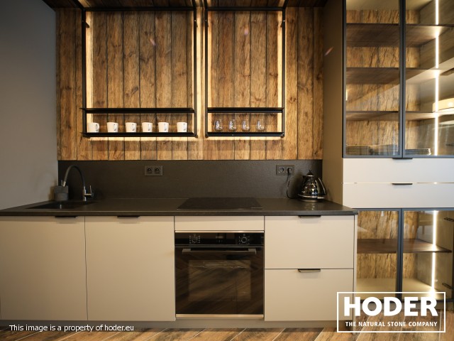 Kitchen worktops  natural quartzite 470 and granite 61 - zdjęcie numer 8