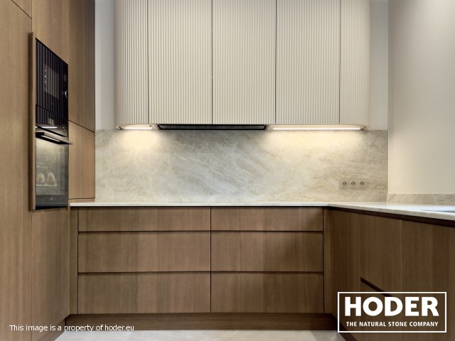 Kitchen natural quartz Satinato 723, bathroom tops Granite Satinato 464 and window sill  quartz conglomerate 2005 - zdjęcie numer 14