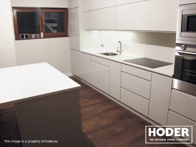 KITCHEN WORKTOPS Quartz 300 - zdjęcie numer 1