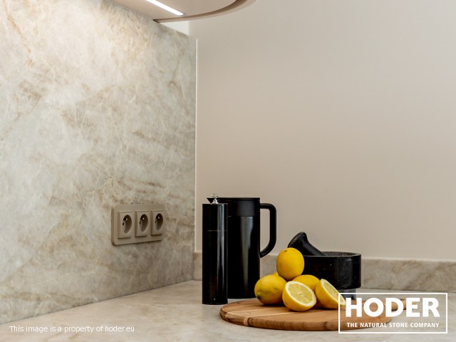 Kitchen natural quartz Satinato 723, bathroom tops Granite Satinato 464 and window sill  quartz conglomerate 2005 - zdjęcie numer 10