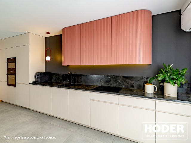 kitchen natural quartz Satinato 490 and bathroom tops marble 148 - zdjęcie numer 3