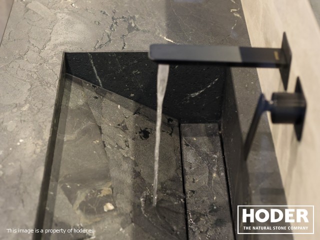 Bathroom tops natural quartzite 470 - zdjęcie numer 4