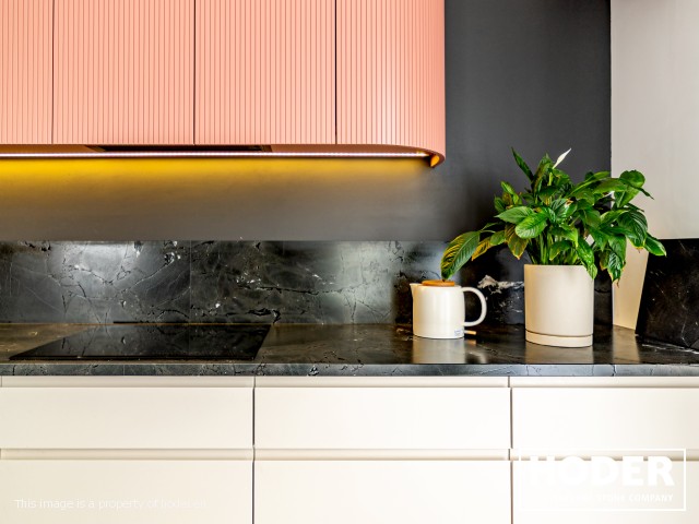 kitchen natural quartz Satinato 490 and bathroom tops marble 148 - zdjęcie numer 7