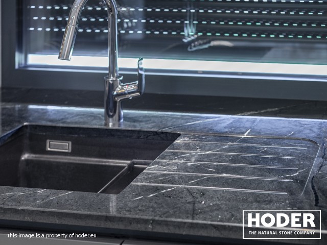 Kitchen worktops natural quartzite - zdjęcie numer 3